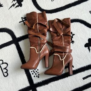 NWOT Max Studio Leather Boots with Faux Fur lining